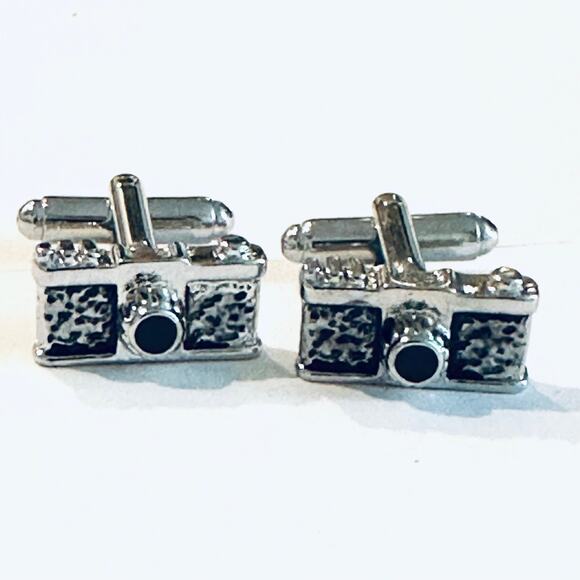 Camera Cufflinks - Picture 1 of 2